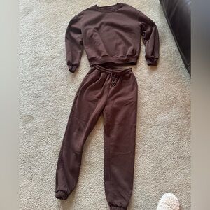 Amazon matching sweat set!